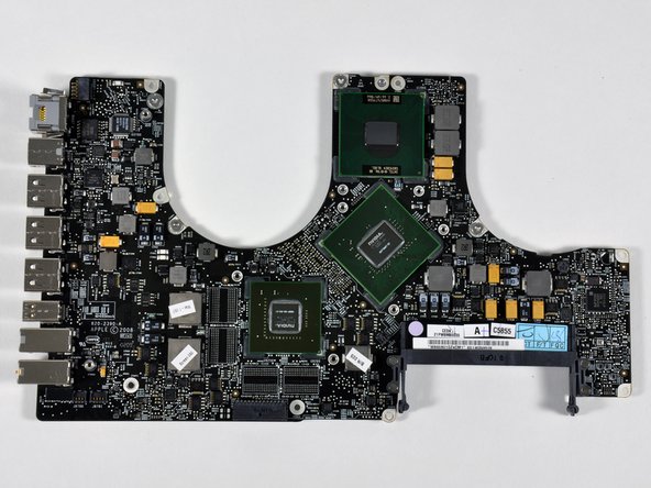 MacBook Pro 17" Unibody Teardown: crwdns2935265:021crwdnd2935265:02crwdnd2935265:03crwdne2935265:0