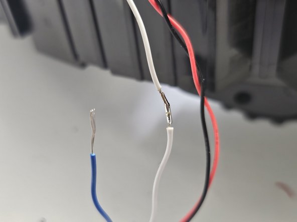 Roborock S7: Cliff sensor replacement, Soldering: crwdns2935265:014crwdnd2935265:02crwdnd2935265:03crwdne2935265:0