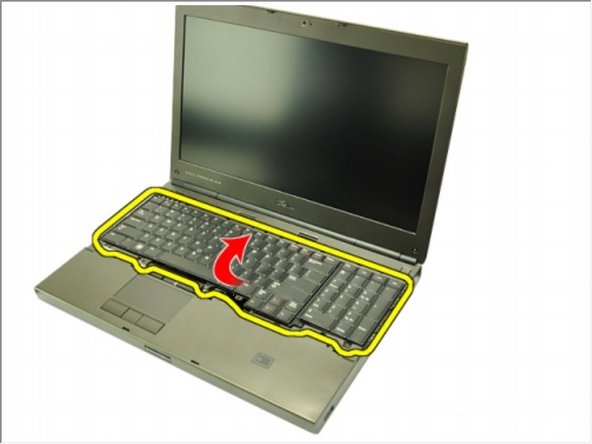 Dell Precision M4600 Memory Module Replacement, KeyBoard: шаг 4, изображение 2 из 3