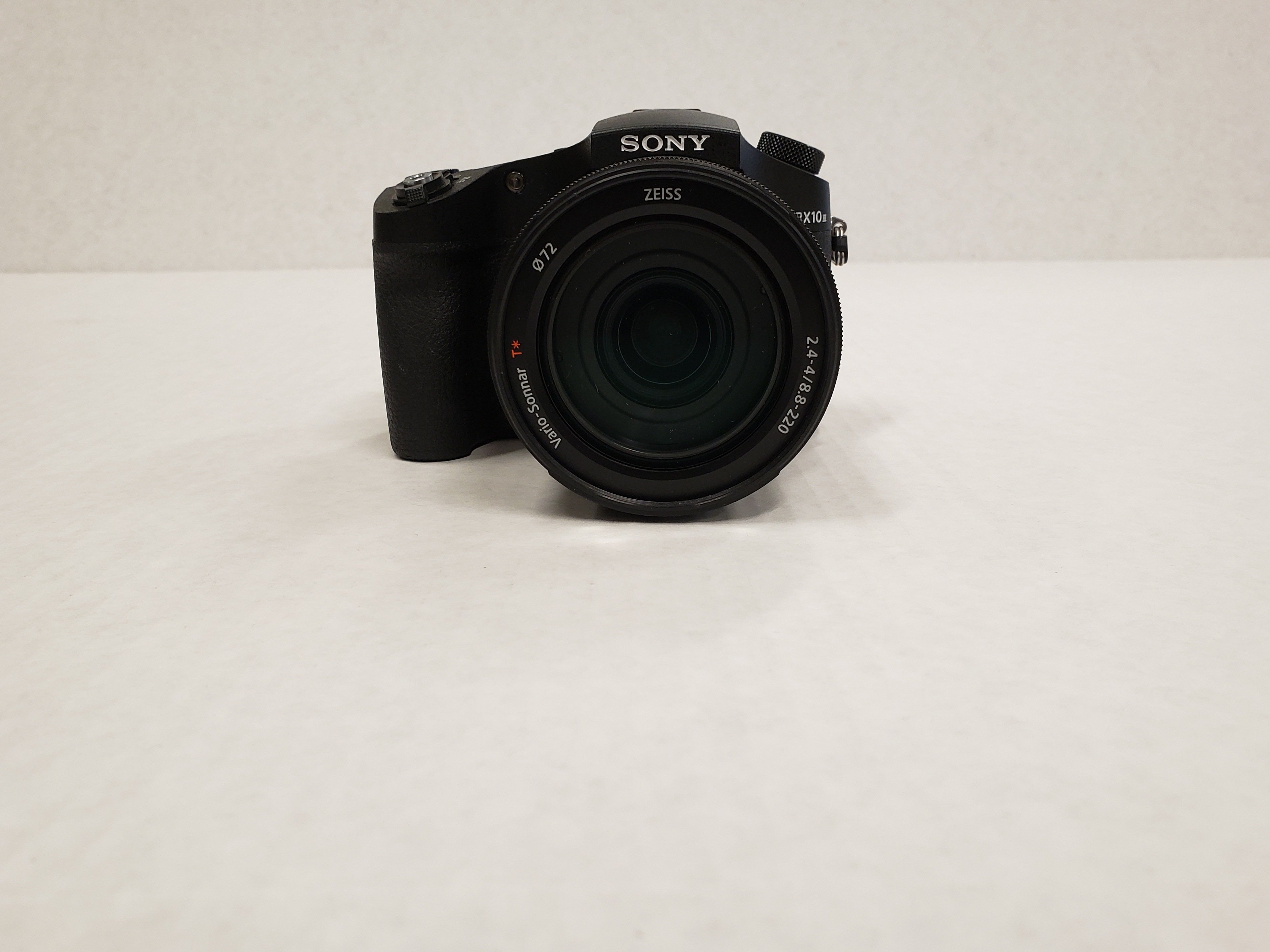 (SONY) Cyber-Shot DSC-RX10M3 バッテリー2個！！ Sony Cyber-Shot RX10 III Digital Camera – Black (DSC-RX10M3