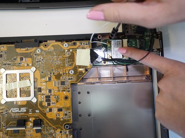 ASUS U52F-BBG6 Wi-Fi Chip Replacement: crwdns2935265:010crwdnd2935265:02crwdnd2935265:02crwdne2935265:0