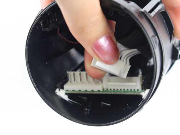 JBL Charge 4 Motherboard Replacement: crwdns2935265:018crwdnd2935265:02crwdnd2935265:02crwdne2935265:0