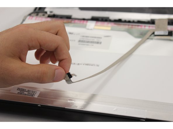 Toshiba Satellite C55D-B5206 Screen Replacement: crwdns2935265:011crwdnd2935265:02crwdnd2935265:02crwdne2935265:0