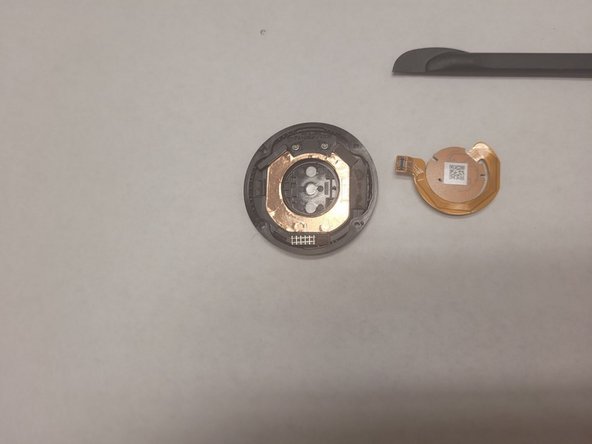 Motorola Moto 360 3rd Gen Charging Coil Replacement, Charging Coil: crwdns2935265:03crwdnd2935265:03crwdnd2935265:03crwdne2935265:0