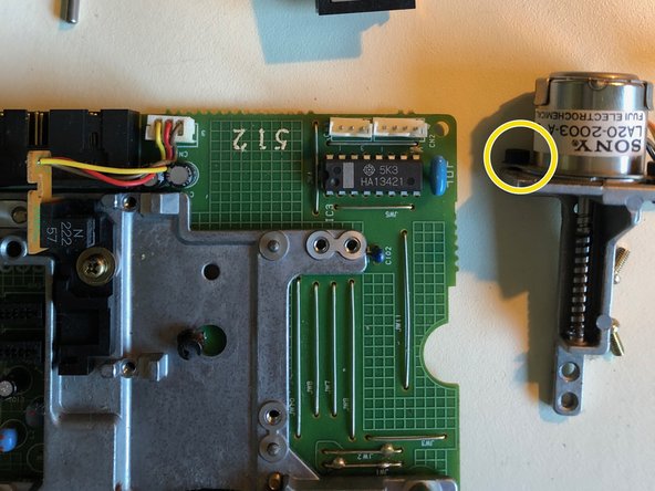 Sony MP-F75W Teardown, Removing Stepper Motor Assembly: stap 0, afbeelding 2 van 2