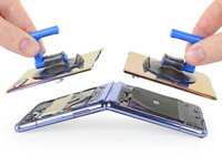 Samsung Galaxy Z Flip Teardown