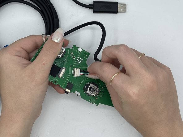 8BitDo Ultimate Wired Motherboard Replacement: adım 22, 3 resimden 2.