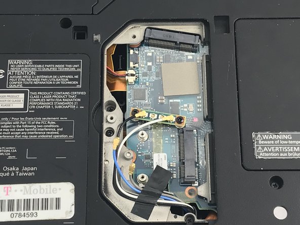 Panasonic Toughbook CF-53 Wi-Fi Card Replacement: crwdns2935265:03crwdnd2935265:02crwdnd2935265:03crwdne2935265:0