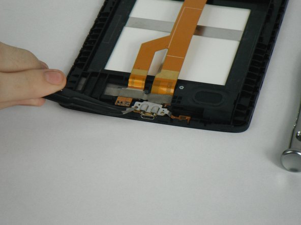 LG G Pad 7.0 Display Assembly Replacement: crwdns2935265:04crwdnd2935265:02crwdnd2935265:03crwdne2935265:0