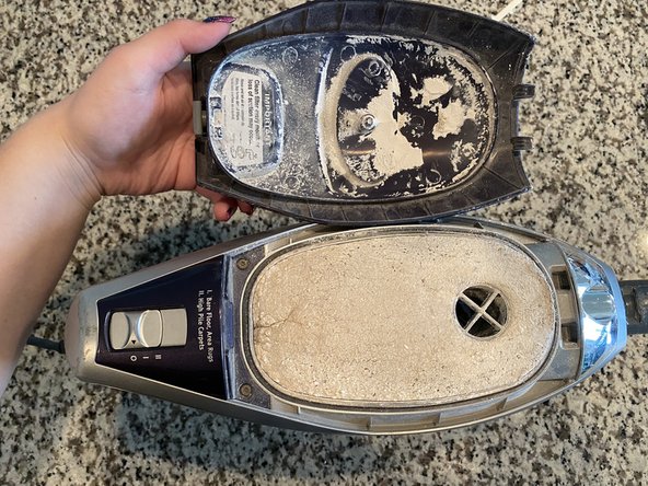 How to Unclog a Shark Rocket Deluxe Pro Vacuum: crwdns2935265:03crwdnd2935265:02crwdnd2935265:02crwdne2935265:0