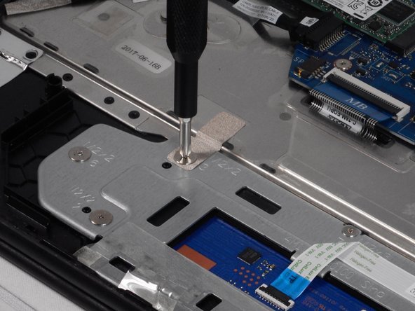 Dell Latitude 3189 Trackpad Replacement: crwdns2935265:08crwdnd2935265:02crwdnd2935265:02crwdne2935265:0