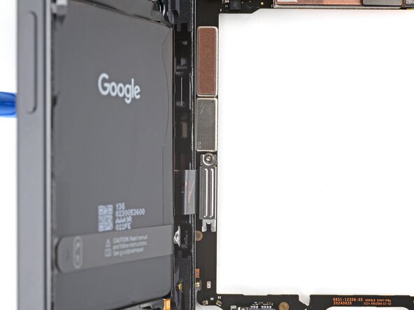 Google Pixel 9a Logic Board Replacement: passo 42, immagine 2 di 2