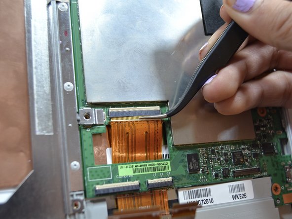 Toshiba Encore 2 WT10-A Motherboard Replacement: crwdns2935265:08crwdnd2935265:03crwdnd2935265:03crwdne2935265:0