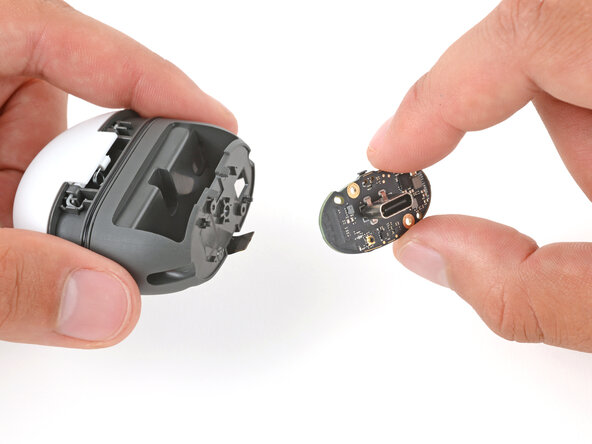 Google Pixel Buds 2a USB‑C Board Replacement, Remove the USB‑C board: crwdns2935265:09crwdnd2935265:01crwdnd2935265:01crwdne2935265:0