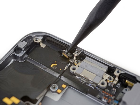 iPhone 6s Rear Case Replacement: crwdns2935265:071crwdnd2935265:02crwdnd2935265:02crwdne2935265:0