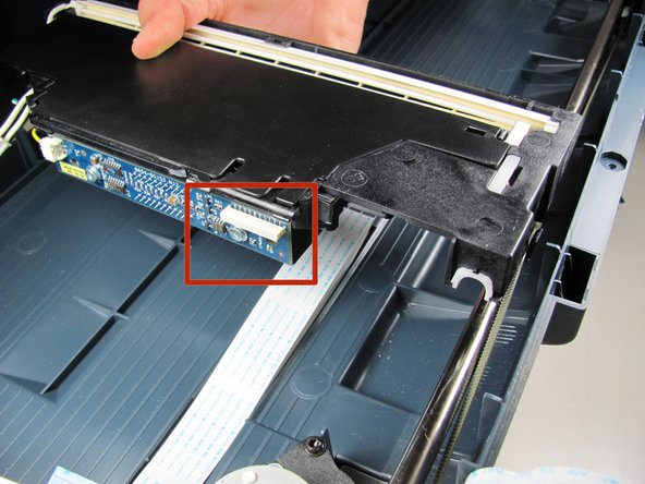 Scanner Head Replacement, Detaching the Scanner Head: crwdns2935265:010crwdnd2935265:02crwdnd2935265:02crwdne2935265:0