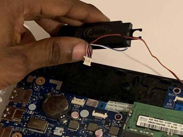 HP Pavillion 15-ay041wm Speakers Replacement: stap 0, afbeelding 2 van 3