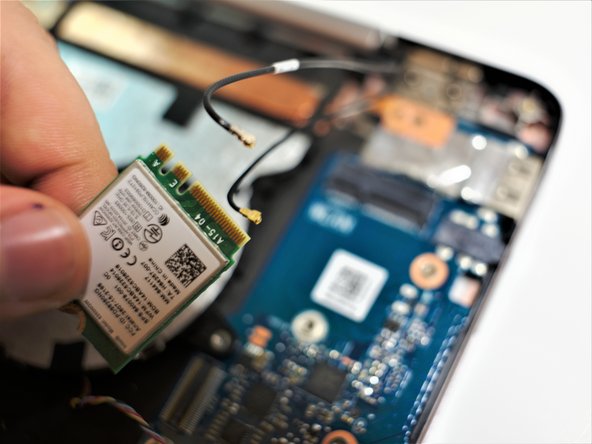 Asus ZenBook UX330U Wi-Fi Adapter Replacement: crwdns2935265:012crwdnd2935265:02crwdnd2935265:02crwdne2935265:0