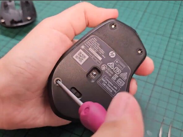 HP 280 Silent Wireless Mouse Scroll Wheel Replacement: crwdns2935265:012crwdnd2935265:02crwdnd2935265:02crwdne2935265:0