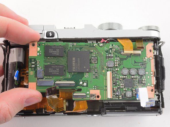 Fujifilm X-M1 Disassembly: crwdns2935265:021crwdnd2935265:02crwdnd2935265:02crwdne2935265:0