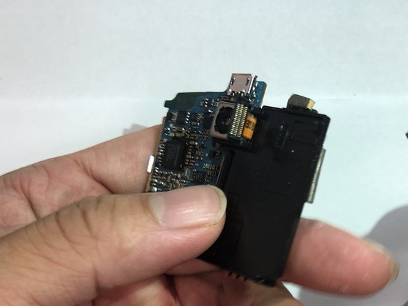 LG GW910 Camera Replacement: crwdns2935265:09crwdnd2935265:03crwdnd2935265:03crwdne2935265:0