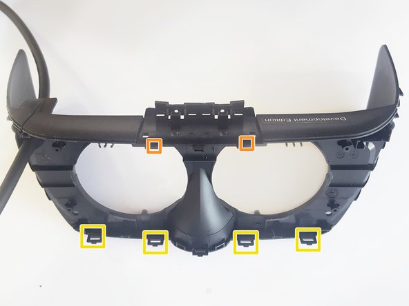 Acer Windows Mixed Reality Headset Developer Edition Teardown, Removing Back Cover: crwdns2935265:06crwdnd2935265:02crwdnd2935265:03crwdne2935265:0