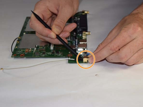 Linksys EA6900 Antenna Replacement: crwdns2935265:06crwdnd2935265:02crwdnd2935265:02crwdne2935265:0