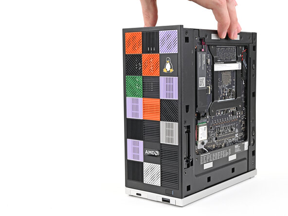 Framework Desktop Secondary Storage Replacement, Reposition the Desktop: crwdns2935265:016crwdnd2935265:02crwdnd2935265:02crwdne2935265:0