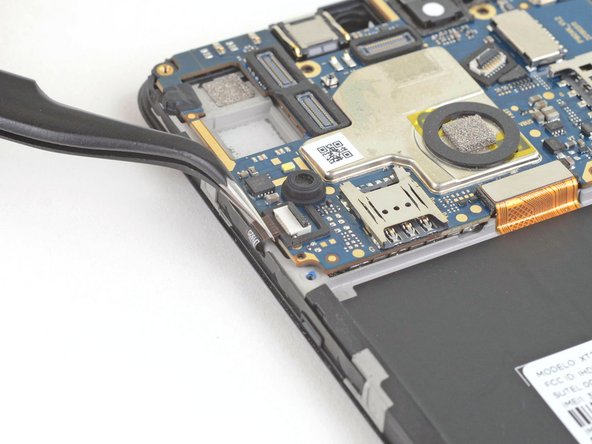 Motorola Moto E6 Plus Motherboard Replacement: crwdns2935265:023crwdnd2935265:03crwdnd2935265:03crwdne2935265:0