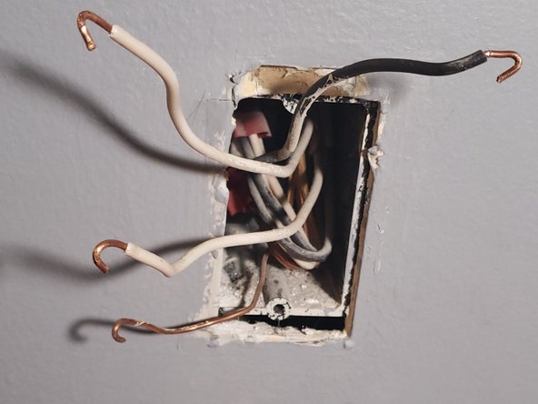 Electrical Outlet/Receptacle Replacement: crwdns2935265:09crwdnd2935265:03crwdnd2935265:03crwdne2935265:0