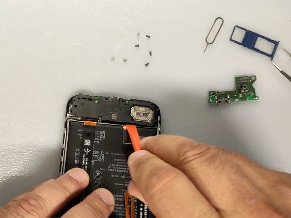 Huawei Y7 2019 Charging Board Replacement: crwdns2935265:03crwdnd2935265:03crwdnd2935265:03crwdne2935265:0