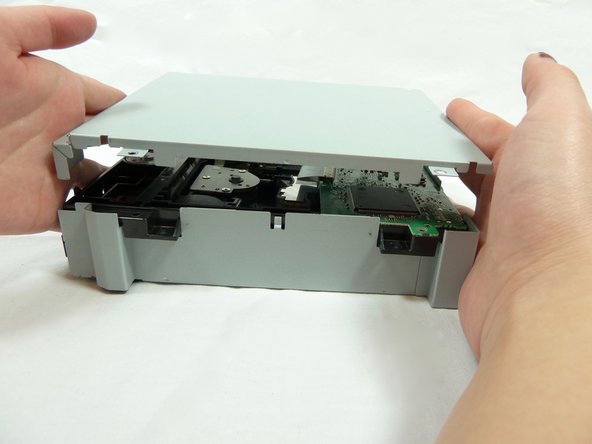 Toshiba HD-A2 Optical Drive Replacement: crwdns2935265:011crwdnd2935265:02crwdnd2935265:02crwdne2935265:0
