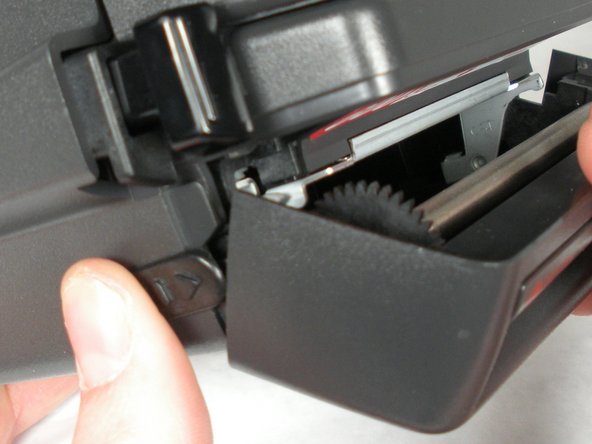 Polaroid One-Step 600 Lens Replacement: crwdns2935265:03crwdnd2935265:02crwdnd2935265:03crwdne2935265:0