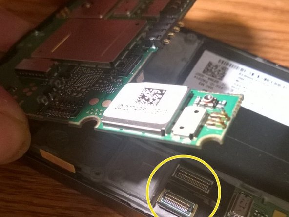 Alcatel One Touch Ultra 995 Teardown: crwdns2935265:05crwdnd2935265:03crwdnd2935265:03crwdne2935265:0