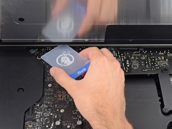iMac Intel 21,5" EMC 2805 Display austauschen: Schritt 22, Bild 1 von 2