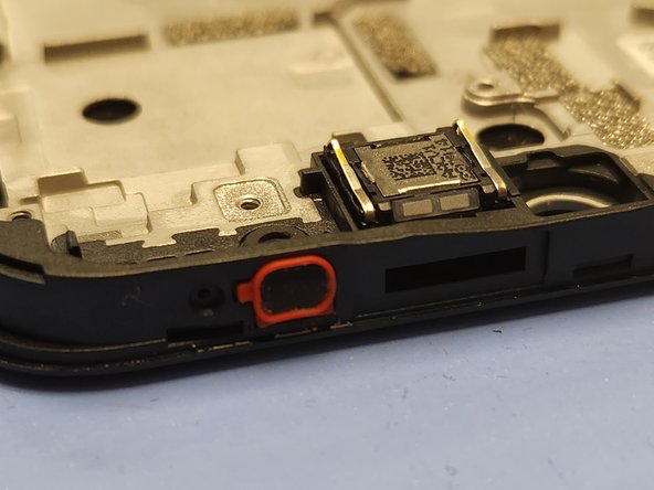 Revvl 6 Pro 5G Screen Replacement, Top Microphone Filter: crwdns2935265:032crwdnd2935265:02crwdnd2935265:02crwdne2935265:0