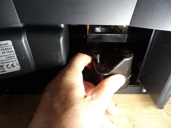 Siemens Surpresso - Bosch Benvenuto revise drain valve: crwdns2935265:010crwdnd2935265:03crwdnd2935265:03crwdne2935265:0