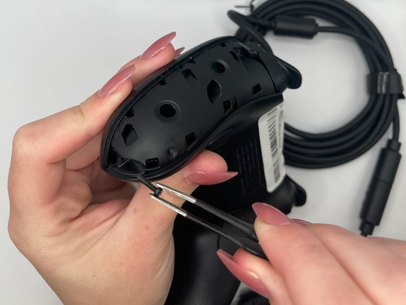 8BitDo Ultimate Wired Bumper Replacement: crwdns2935265:05crwdnd2935265:03crwdnd2935265:03crwdne2935265:0