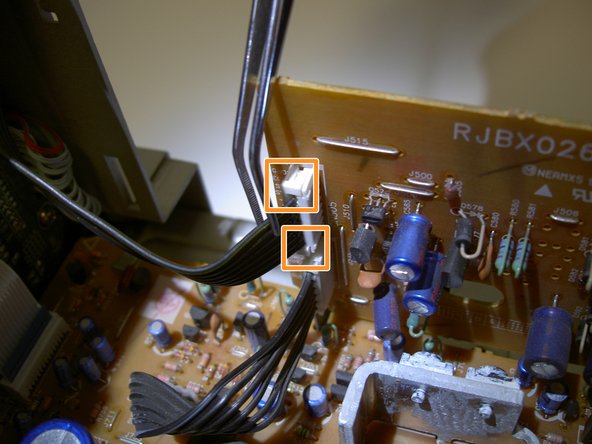 Panasonic SA-PM17 CD Tray Cover Replacement: crwdns2935265:010crwdnd2935265:02crwdnd2935265:03crwdne2935265:0