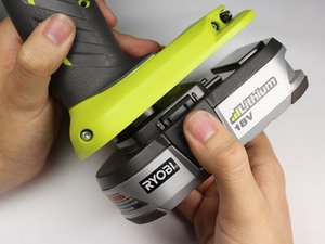 SOLVED: release the chuck with stuck drill bit - Ryobi P202 - iFixit