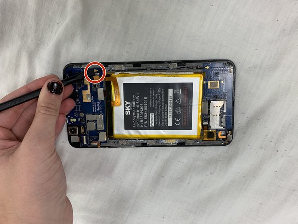 Sky 6.0Q Top Motherboard Replacement: adım 5, 3 resimden 3.