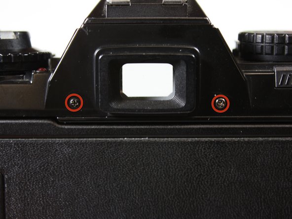 Nikon N2000 (F301) Communication Board Replacement: crwdns2935265:05crwdnd2935265:02crwdnd2935265:03crwdne2935265:0