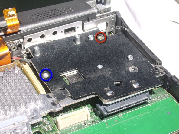 Disassembling the Compaq Armada 7800: crwdns2935265:016crwdnd2935265:01crwdnd2935265:02crwdne2935265:0