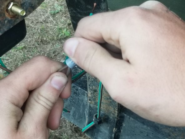 Utility Trailer Lights Replacement: crwdns2935265:012crwdnd2935265:02crwdnd2935265:03crwdne2935265:0