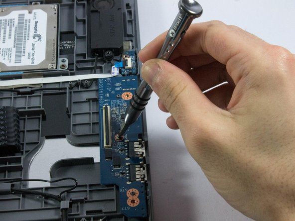 Lenovo Ideapad Flex 15 USB Header Adaptor Replacement: crwdns2935265:08crwdnd2935265:02crwdnd2935265:02crwdne2935265:0