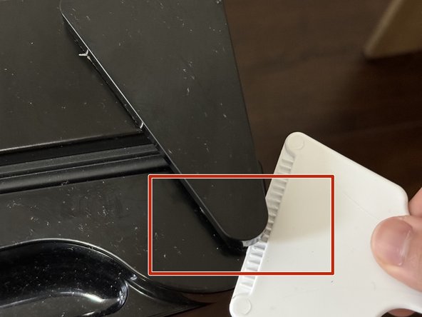 Midea MRU03M2ABB Upright Freezer Door Replacement: crwdns2935265:03crwdnd2935265:02crwdnd2935265:03crwdne2935265:0