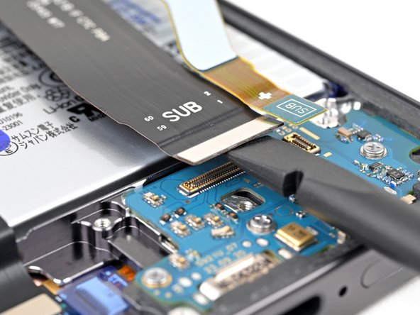 Samsung Galaxy S24 USB-C Port and Daughterboard Replacement: crwdns2935265:022crwdnd2935265:02crwdnd2935265:02crwdne2935265:0