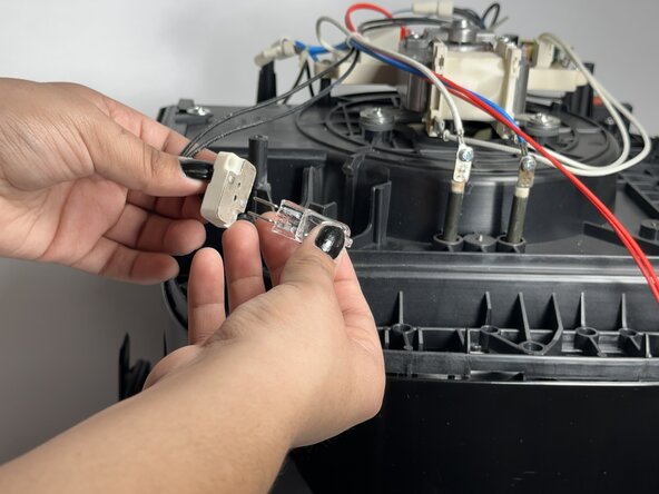 Bella Pro 90246 Light Bulb Replacement: crwdns2935265:014crwdnd2935265:02crwdnd2935265:03crwdne2935265:0