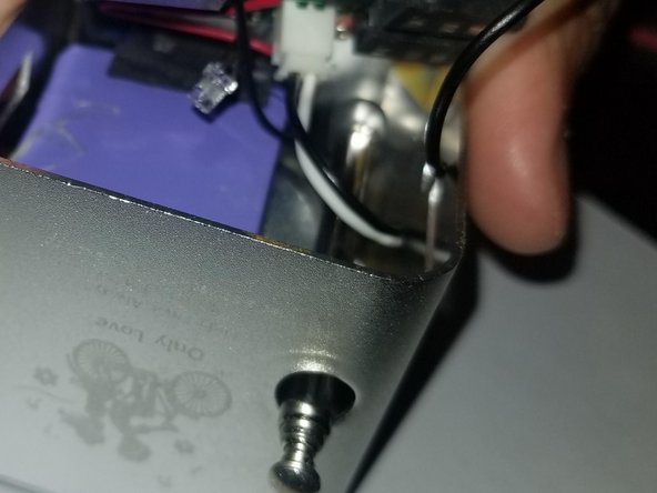 TD-V26 Speaker and Antenna Replacement: crwdns2935265:014crwdnd2935265:02crwdnd2935265:03crwdne2935265:0