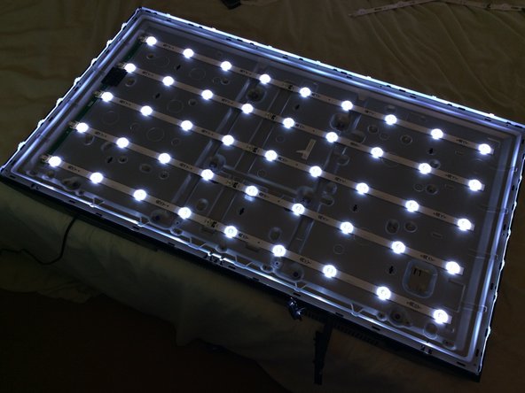 Samsung TV UE40MU5120KXXU LED backlight strips Replacement: stap 0, afbeelding 1 van 3